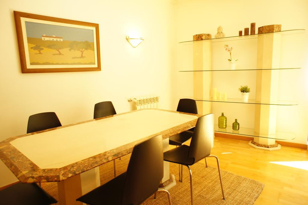 Modern Apartment Near The Bridge Lisbon Luaran gambar