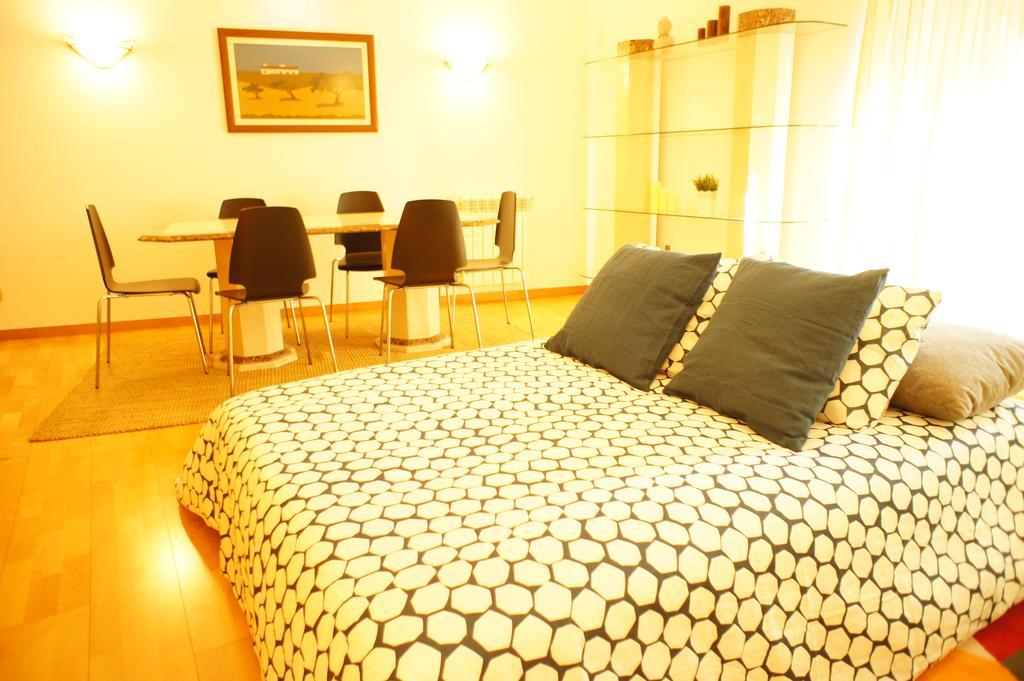 Modern Apartment Near The Bridge Lisbon Luaran gambar