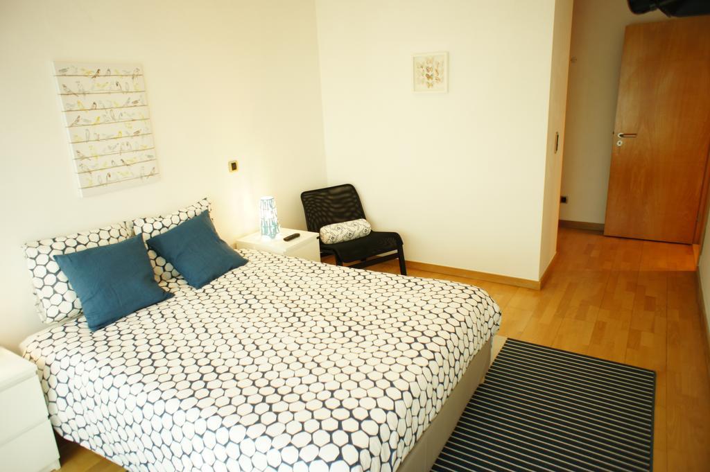 Modern Apartment Near The Bridge Lisbon Luaran gambar
